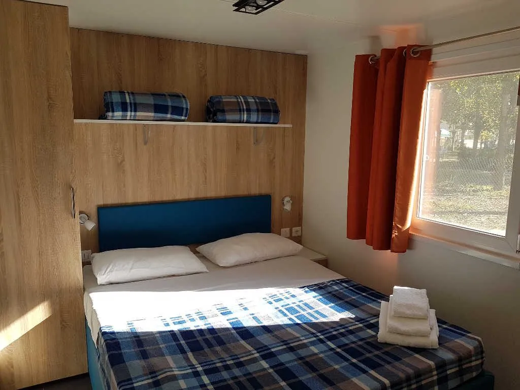 CAMERA-MATRIMONIALE-MH_r-1024x768